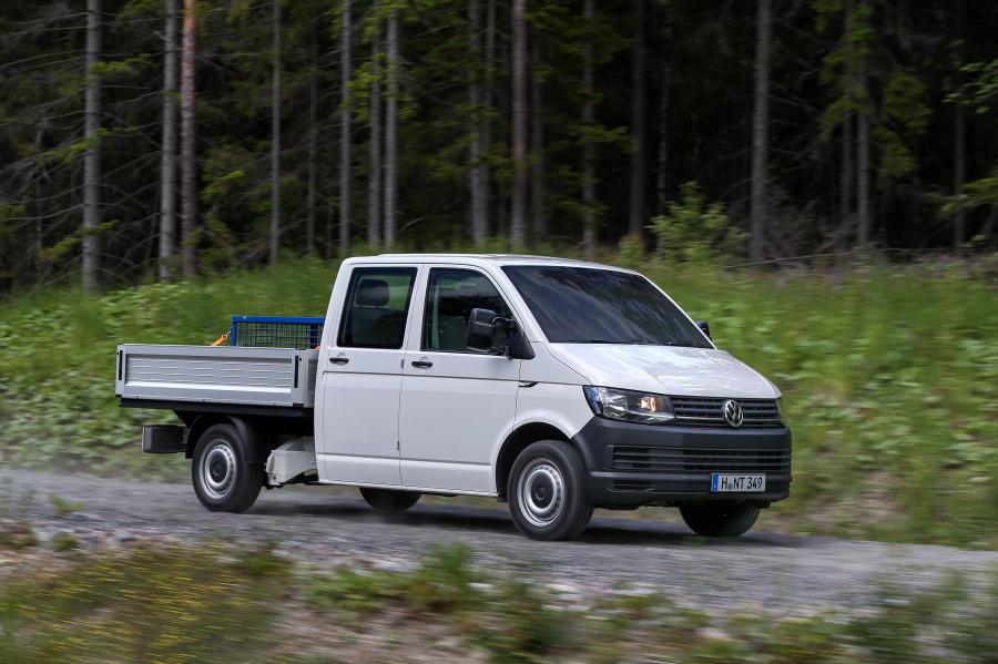  Volkswagen Transporter Double Cab Pickup 2015 года  (фото 1 из 5)